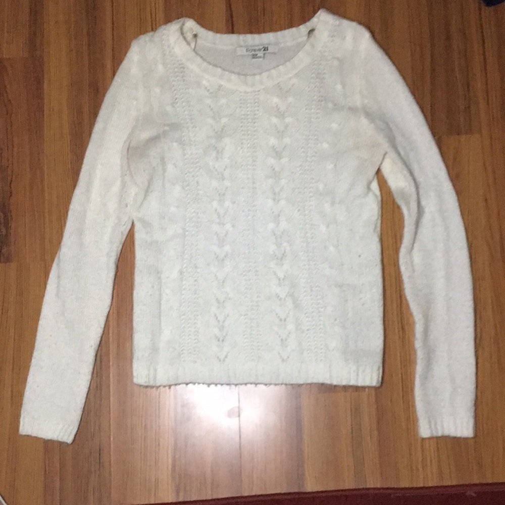 White knit forever 21 sweater